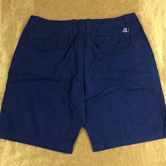 BILLABONG NAVY BLUE SIZE 36/  SHORTS - Picture 1 of 9